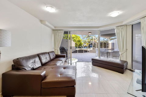 ZANZ205- Exclusive Outdoor Spa With Ocean Glimpses - Accommodation Cooktown 0