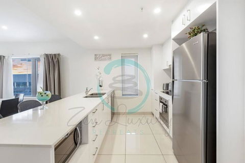 ZEN OCEAN BLISS - Cozy 2-BR/2-BA Sea View Retreat - Accommodation Cooktown 2