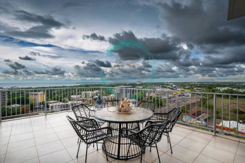 ZEN Pinnacle Penthouse (2) 3-BR Panoramic Retreat - Accommodation Cooktown 0