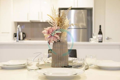 ZEN SUN CITY Cozy 2-BR/2-BA Ocean View Retreat - Accommodation Cooktown 0