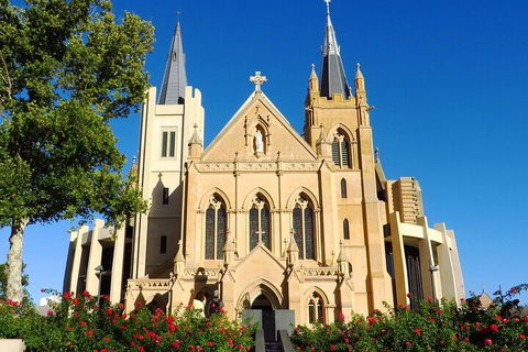 Perth Scavenger Hunt: Perched On A Swan - Accommodation Cooktown 1