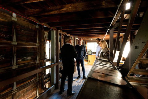 Adelaide Oval Stadium Tour - Accommodation Cooktown 4