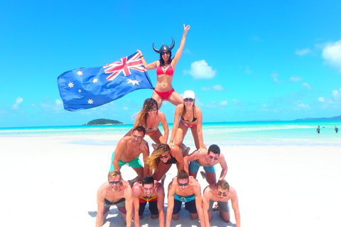 Sail, Snorkel, SUP & Kayak Charter Whitsundays - Accommodation Cooktown 3