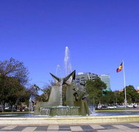 Explore Adelaide City Tour Haigh's Tasting Chocolate  Adelaide Oval Tour - Accommodation Cooktown