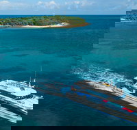 Green Island Discovery Including Glass Bottom Boat Tour Departing Cairns - Accommodation Cooktown