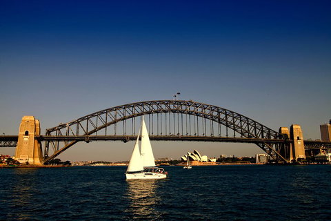 Sydney Harbour Luxury Sailing Trip Including Lunch - Accommodation Cooktown 3