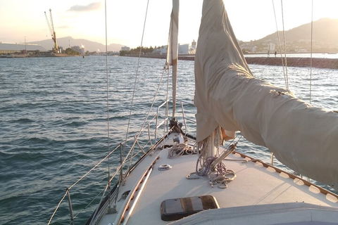 Townsville Small Group Early Morning Sailing Cruise Boat Tour Charter Hire - Accommodation Cooktown 1