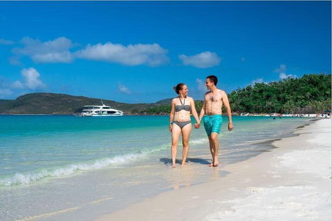 Whitehaven Beach Half-Day Cruises - Accommodation Cooktown 3