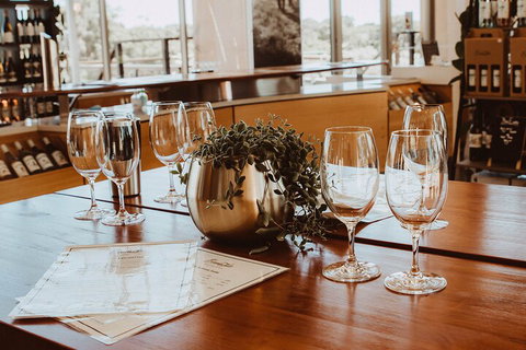 6 Day Esperance & Margaret River Adventure Tour - Accommodation Cooktown 2