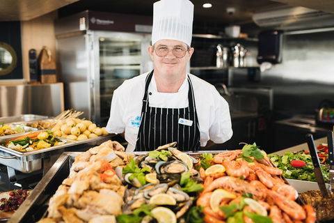 Dinner Buffet Cruise On The Gold Coast - Accommodation Cooktown 4