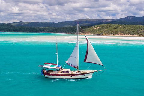 2-Day Whitsundays Sailing Adventure: SV Whitehaven - Accommodation Cooktown 0