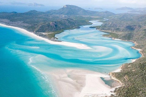 2-Night Whitsundays Sailing Adventure: Whitsunday Getaway - Accommodation Cooktown 3