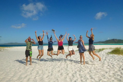 2-Day Whitsundays Sailing Adventure: Summertime - Accommodation Cooktown 2