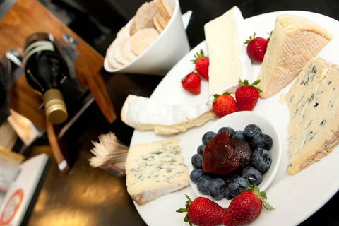 Chauffeur Driven Yarra Valley Group Wine Tour - Up To 7 - Accommodation Cooktown 1