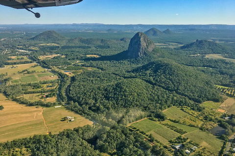Deluxe Seaplane Tour Noosa To Glasshouse Adventure For 2 With Photobook - Accommodation Cooktown 4