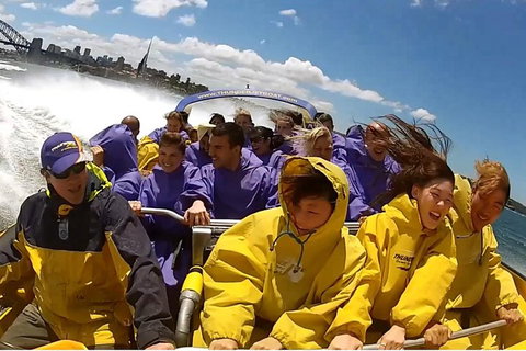 30-Minute Sydney Harbour Jet Boat Ride: Thunder Twist - Accommodation Cooktown 0